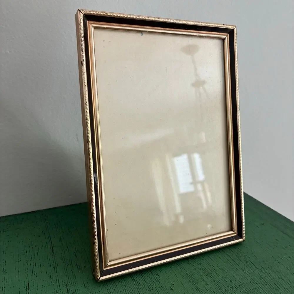 Vintage Gold Tone Black Metal Picture Frame 5x7 Easel Back Tabletop Display